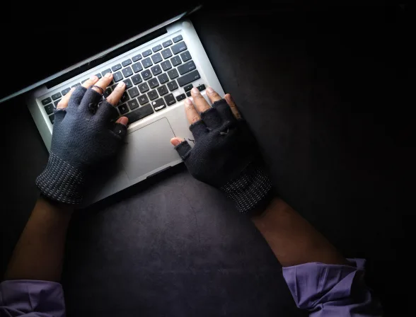 The Six Steps of an APT Attack